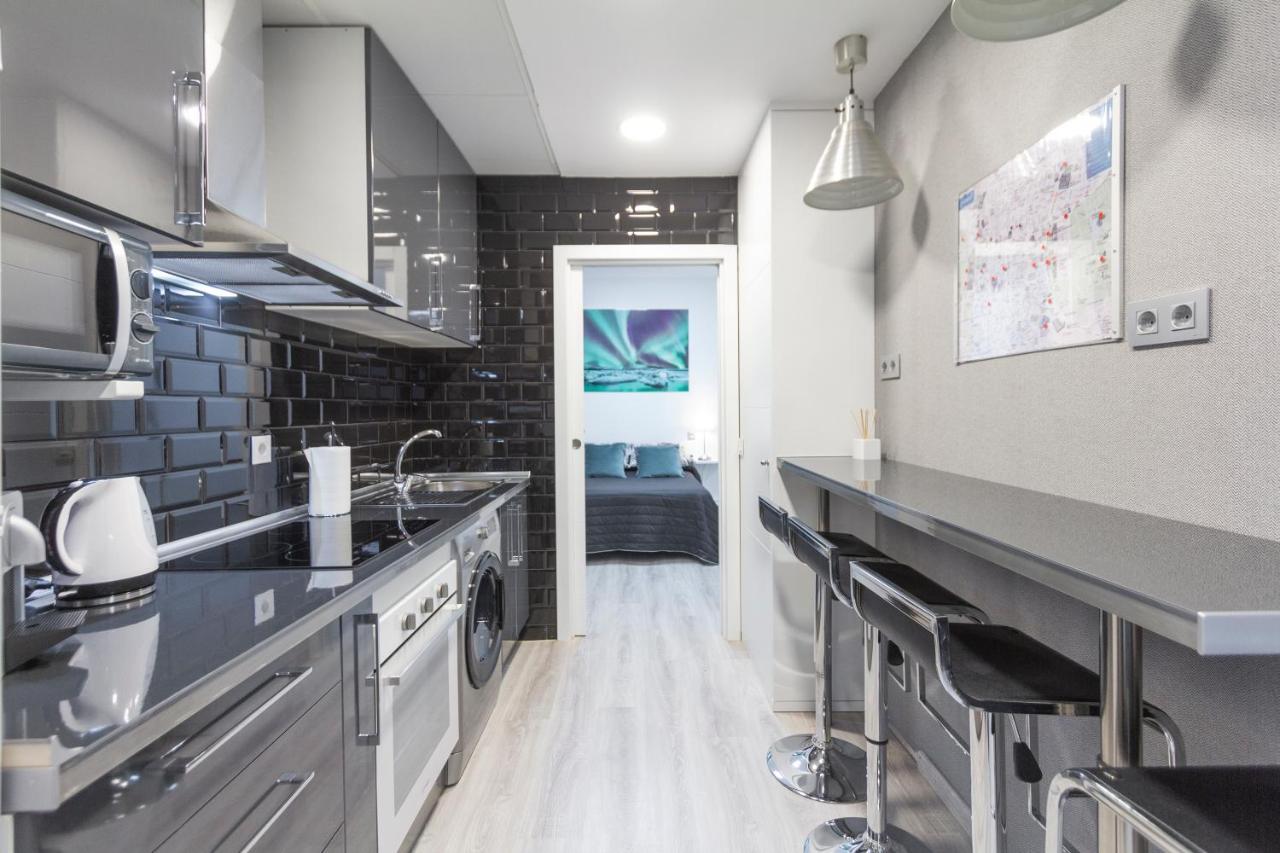Prado Apartment Madrid Exterior photo