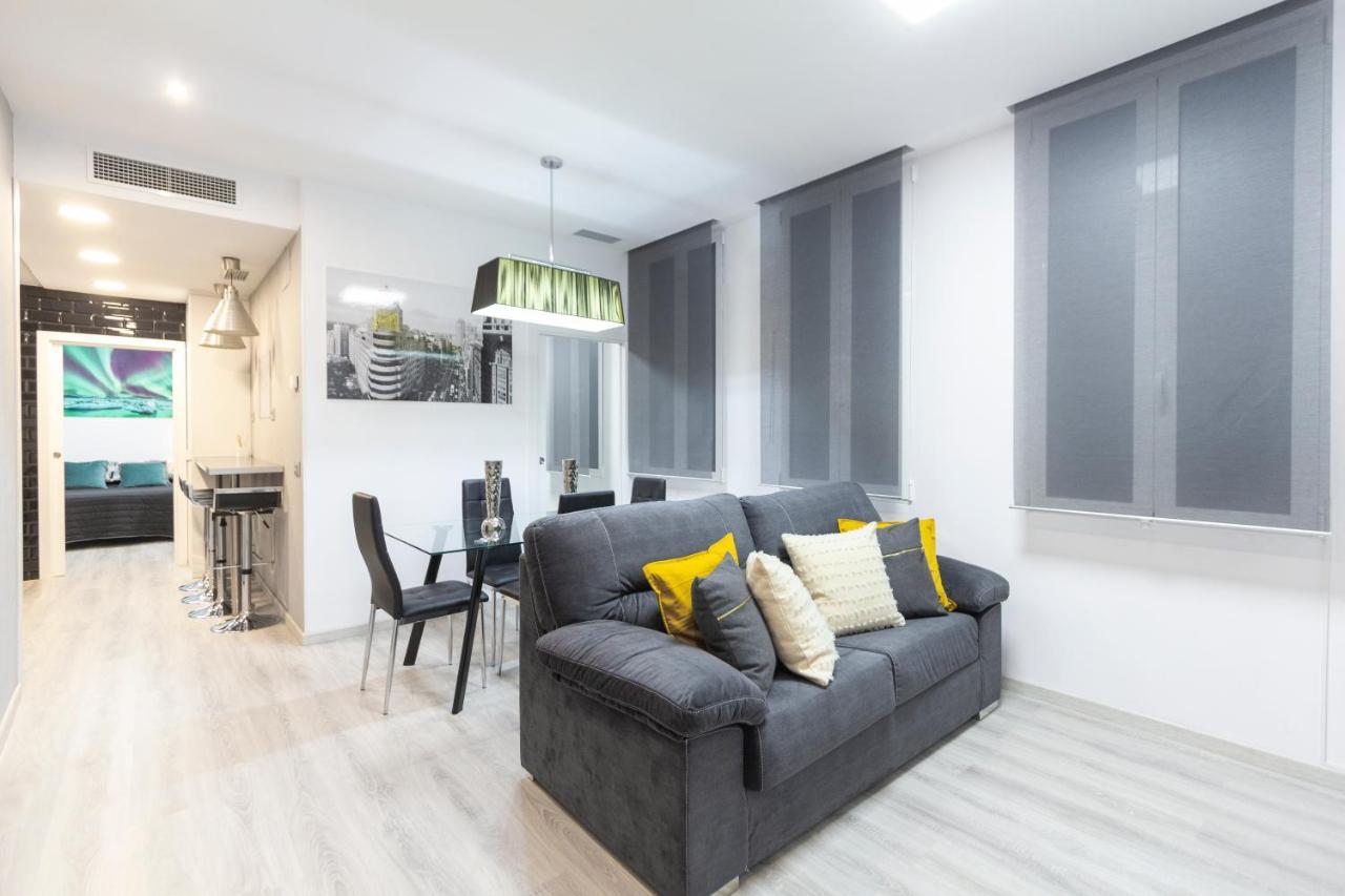 Prado Apartment Madrid Exterior photo