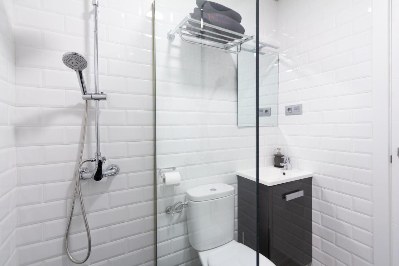 Prado Apartment Madrid Exterior photo